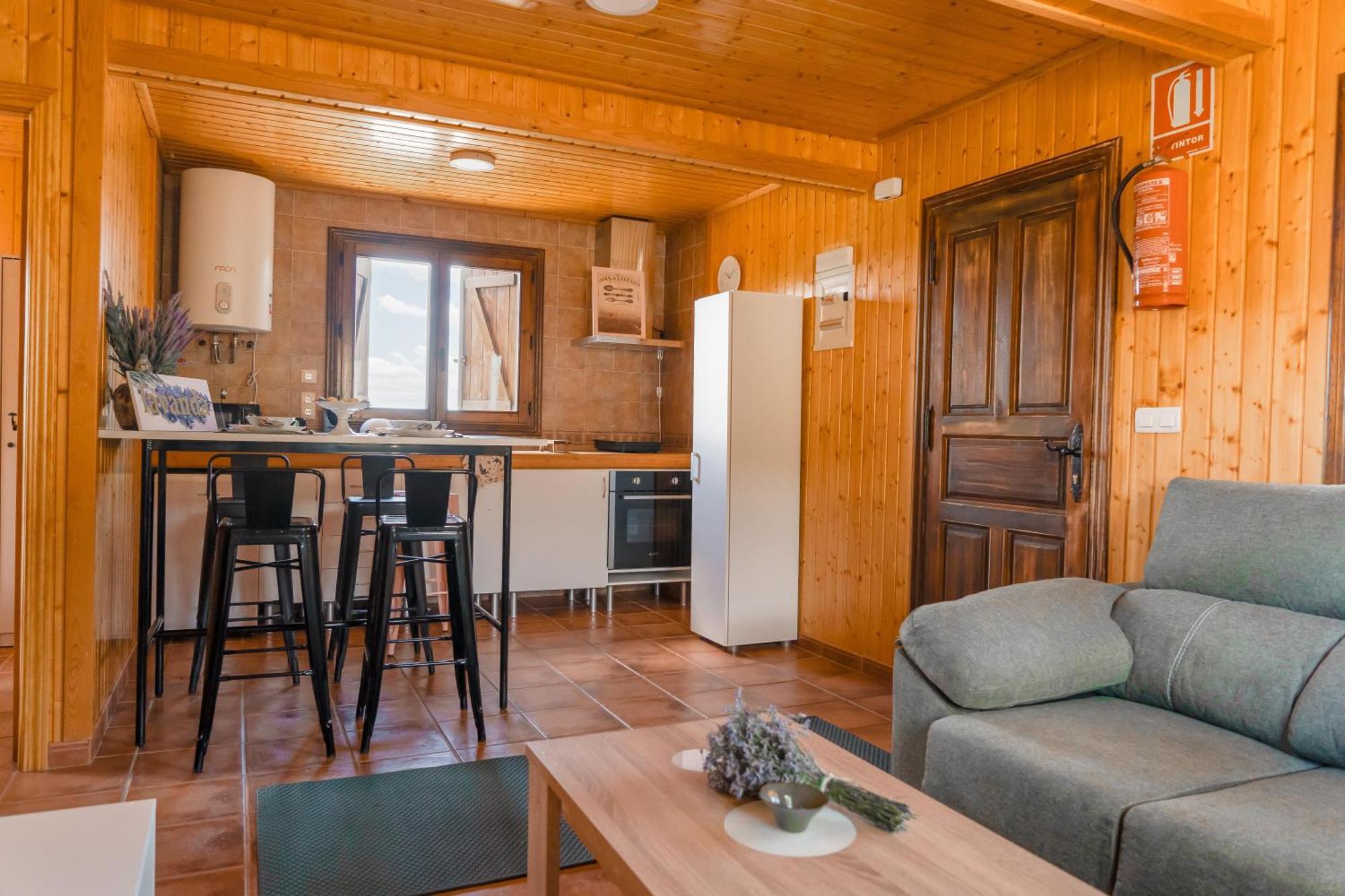 Aldea Los Odres - Cabanas De Madera De 1ª Con Piscina Privada Y Bbq En La Puerta Moratalla  Værelse billede